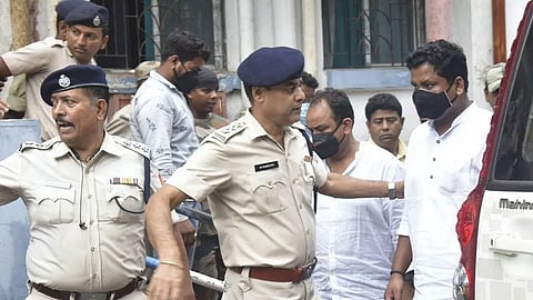 Arrest of 3 Jharkhand MLAs with cash; Bengal CID team in Guwahati city to collect proof