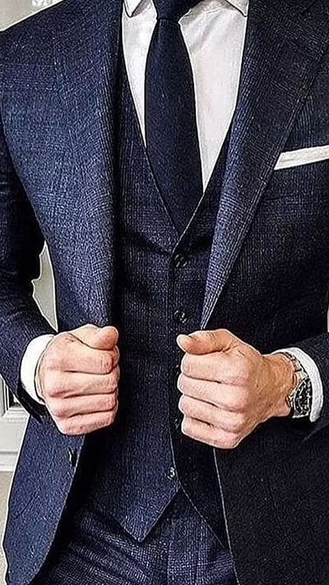 10 Richest Indians as Per Hurun Rich List 2022