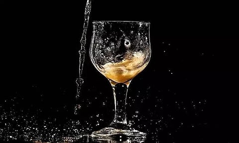 How to identify genuine liquor