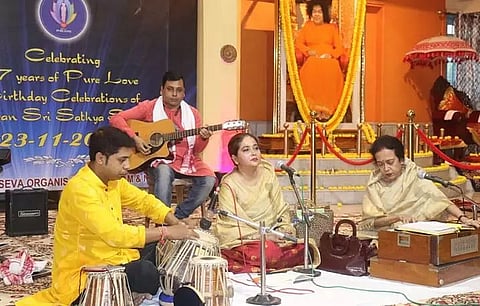 Noted singer Pranati Khaund felicitated by Sai Baba organization