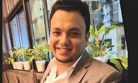 Deputy Commissioner of Darrang hangs notice on rented house of absconding CO (A)