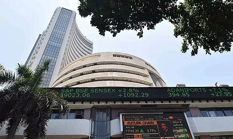 Sensex falls for third day, ends below 60k