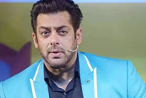 Salman Khan loses cool, says it is Archana who has come as 'khairaat'