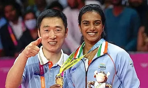 Sindhu parts ways with coach Park Tae-Sang, to train with Hafiz Hashim