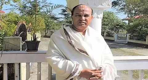 Xatradhikar Pitambar Devgoswami attends Guru-Sishya Milan programme in Jamugurihat