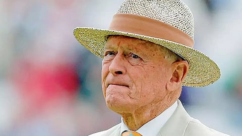 ‘If you’re going to just entertain, they might as well be a circus’, says Boycott to England team