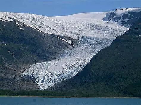 Indian Institutes Monitor Himalayan Glaciers Amid Accelerated Melting