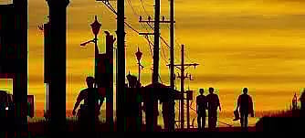 Heatwaves endanger workers, reduce productivity: ILO