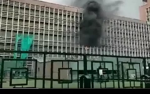 Fire Erupts at AIIMS Emergency Ward; Prompt Evacuation Ensures No Casualties