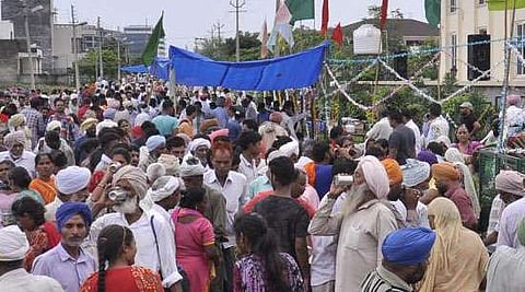 'Congress playing divisive game on the basis of language'