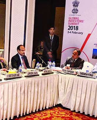 Seedorf in running to coach Atletico Paraense