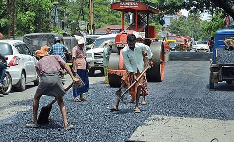 Sonowal orders for road repairment