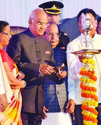 College concludes  10th anniversary celebration