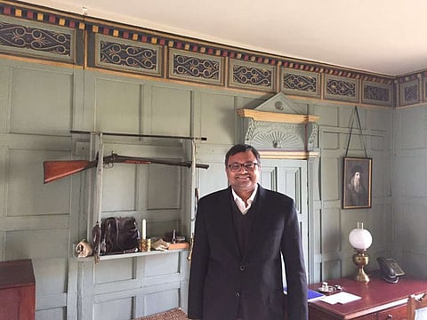 Security personnel killed in accident in galand