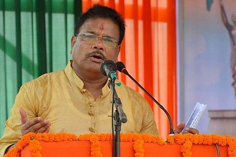 দোলের পদত্যাগ দাবি রিপুনের