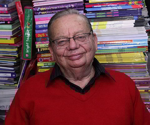 A Writer with a Difference, Simple yet Profound