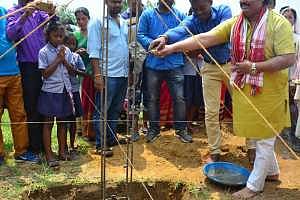 ছয়গাঁওয়ের কাছে স্কুল বাড়ির শিলান্যাস