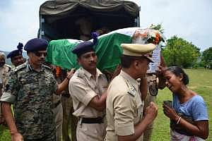 ঝাড়খন্ডে নকশালদের সঙ্গে সংঘর্ষে নিহত সিআরপিএফ কমান্ডো