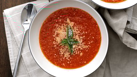 Clove Flavored Tomato Soup: Weight Loss Recipe