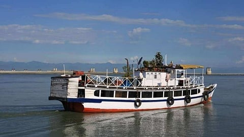 Defunct ferry service irks passengers