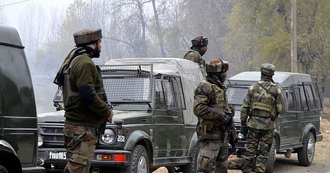 J&K Encounter: Counter-Ops Continue in Baramulla as Two JeM Militants Shot Dead, Security Forces Suffer 8 Injuries