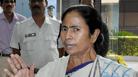 Trinamool Congress Delegation detained at Silchar Airport : NRC Assam Row