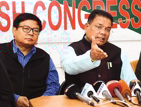 Prime Minister befooling people of Assam : Congress