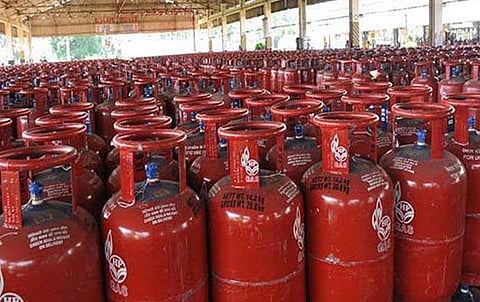 Essential Commodities Act Invoked as LPG Shortage Hits Hotels 