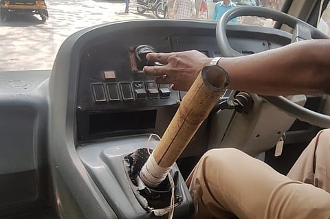 Bamboo stick in place of gear lever: Shocking view in Mumbai school bus