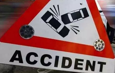Two dead in road mishap