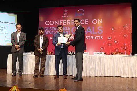 Aspirational district Hailakandi hogs limelight receiving the prestigious ‘Champions of Change’ Award