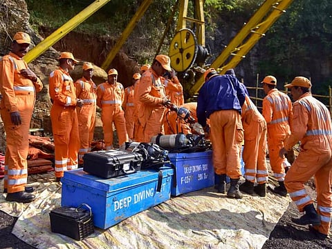 Navy, Army personnel to leave illegal rate-hole mine in Shillong