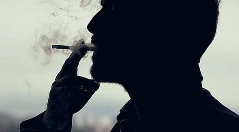 Smoking not linked to higher dementia risk