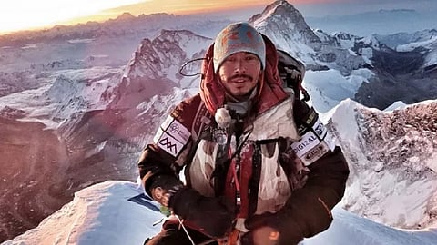 Nepali Mountaineer Scales World’s 14 Highest Peaks in 190 Days