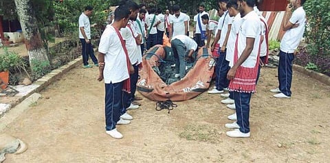 National Disaster Response Force (NDRF) Trains Aapda Mitra Volunteers In Guwahati