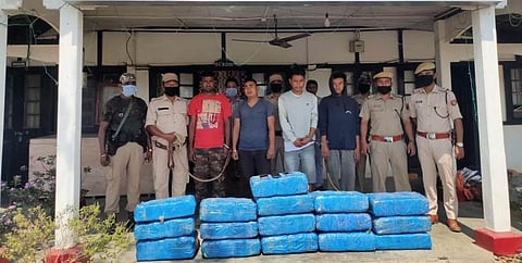 Assam Rifles apprehends 4 smugglers at Rangirkhari
