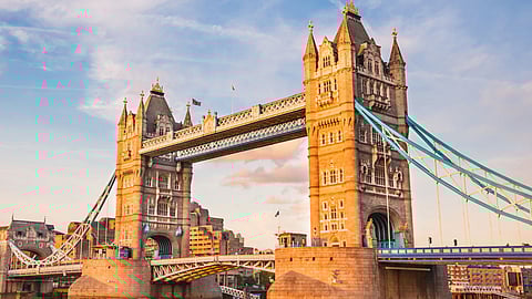 COVID-19:  UK hints changing of visa rules, Indian doctors to benefit