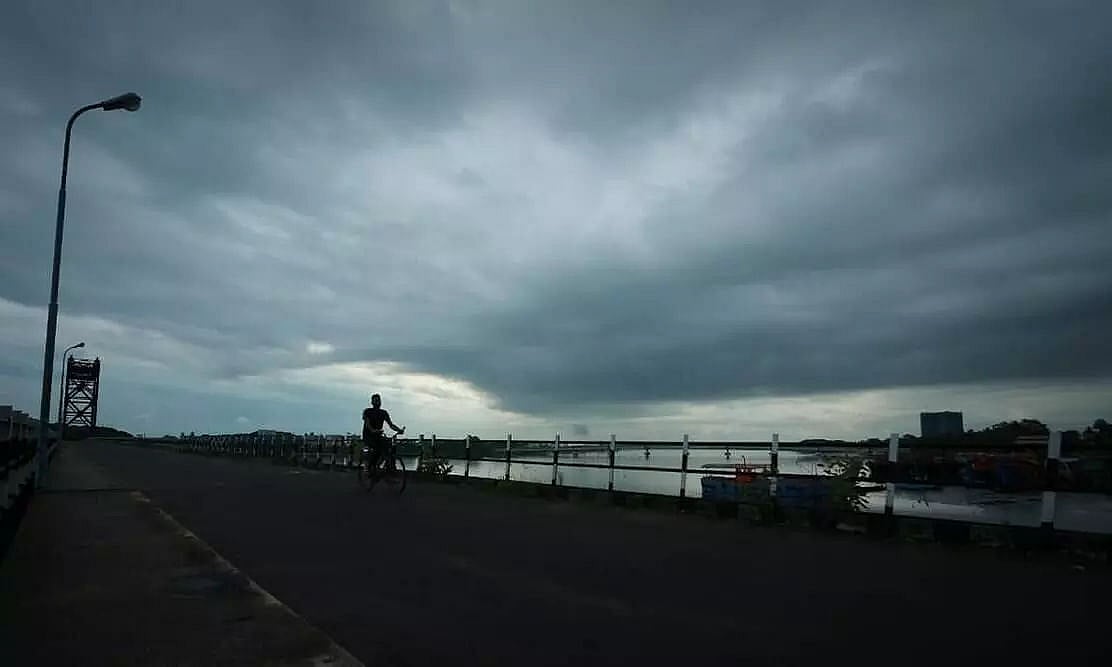 Tripura Sounds Red Alert in 2 districts over Cyclone Remal