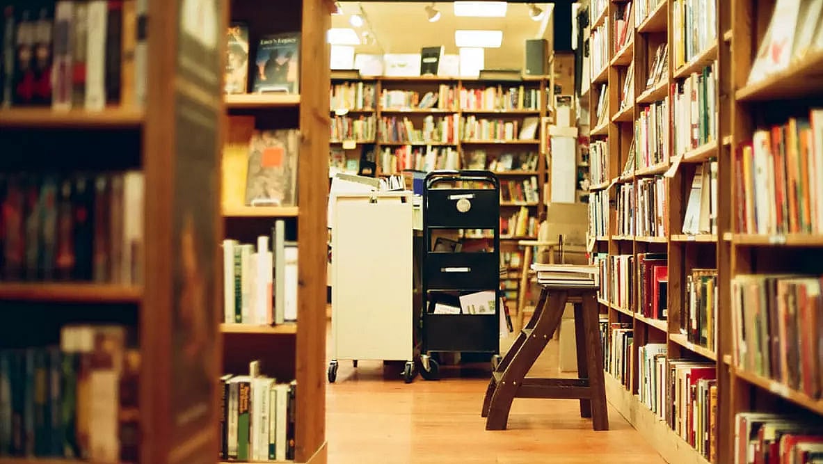 Libraries and community development