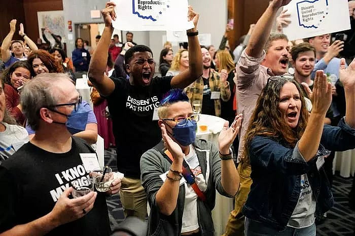 Ohio votes to enshrine abortion rights in state constitution