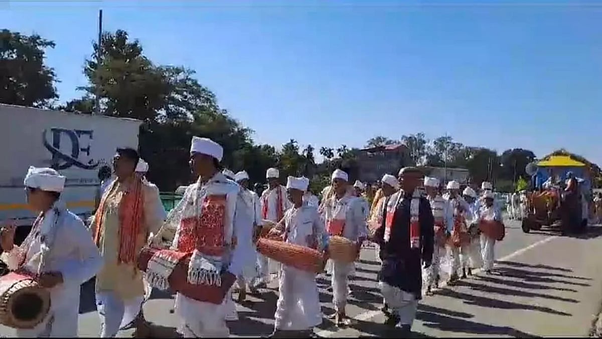 Platinum Jubilee celebration of Basudev Than Raax festival begins