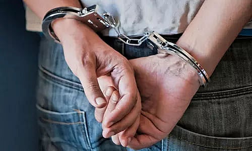Assam: CM Vigilance raids PWD office in Dibrugarh; engineer arrested in ...