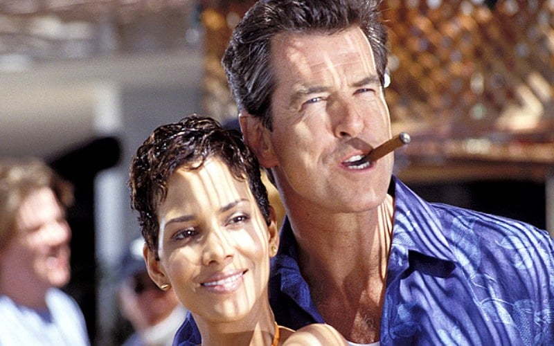 When Pierce Brosnan savedActress Halle Berry from choking