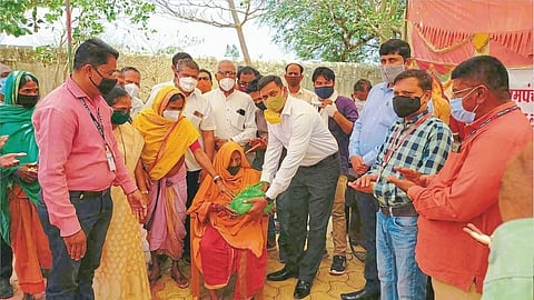 mla rajesh padavi corona vaccination