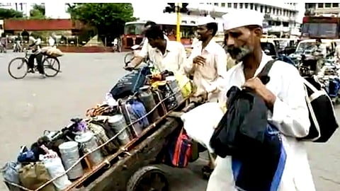 Maratha Reservation: डबेवाला संघटनेची भावनिक प्रतिक्रिया