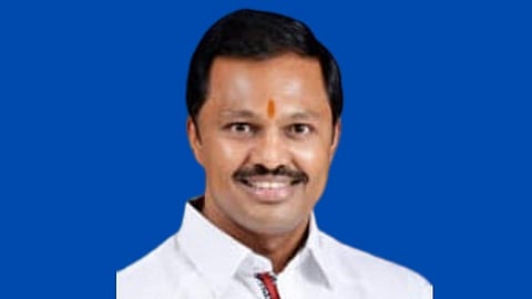 नांदेड जिल्ह्यातील नायगाव मतदारसंघात वाळूची वाहतूक ट्रॅक्टरने होणार!