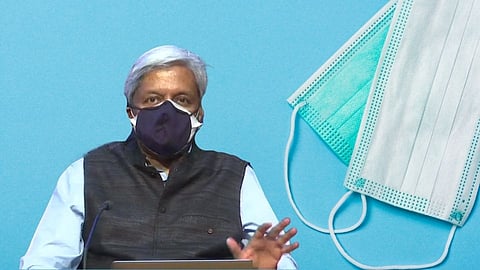 'तिसरी लाट यायची नसेल तर...'; केंद्र सरकार म्हणतं...