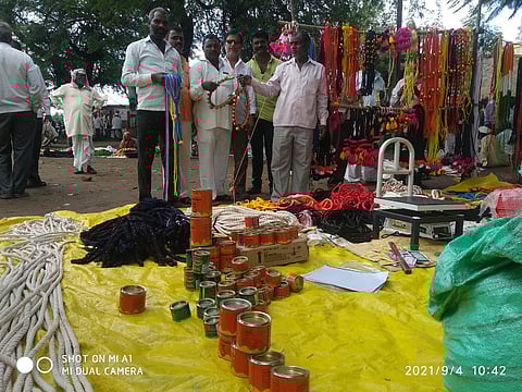 साहित्य विक्री