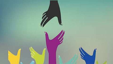 हॅपी डेज : समाजसेवा अन्‌ शिक्षणात रमून गेलो
