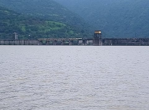 बाप्पा पावला! पुणे-नाशिककरांची चिंता मिटली,  धरणं ओव्हरफ्लो